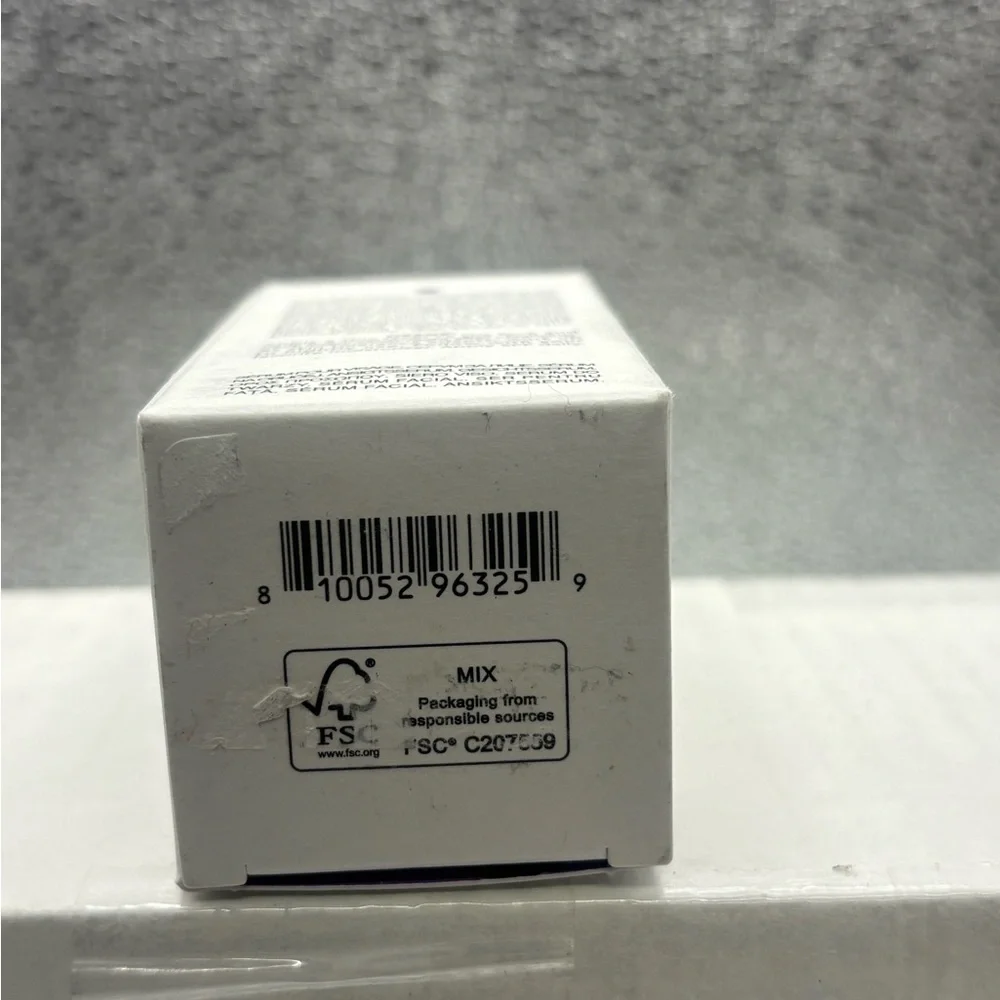 Glow Recipe Blackberry Retinol Blemish Serum - White & Purple - Picture 6 of 6